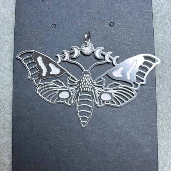 Moth and moon pendant - Picture 1 of 5
